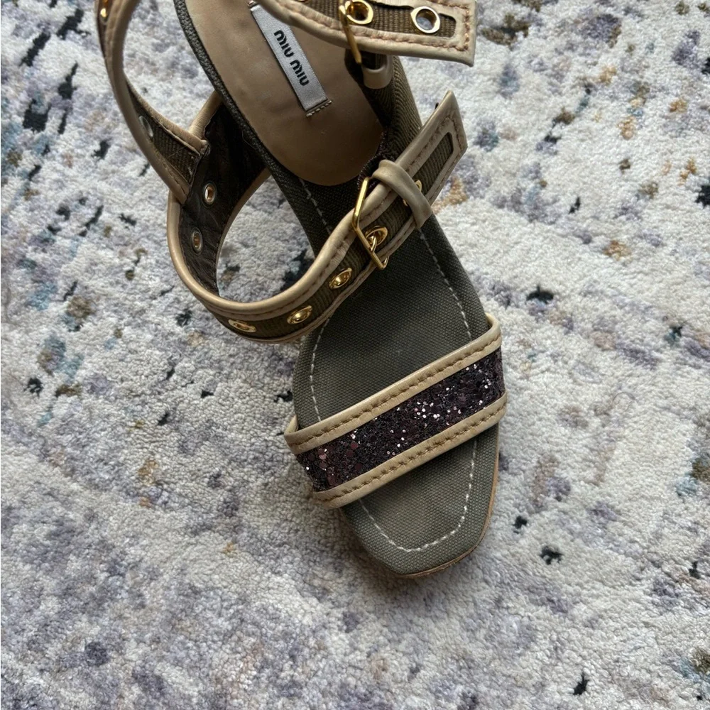 Y2K MIU MIU Double Buckle, Leather & Glitter, Olive Canvas Heels - Picture 10 of 16